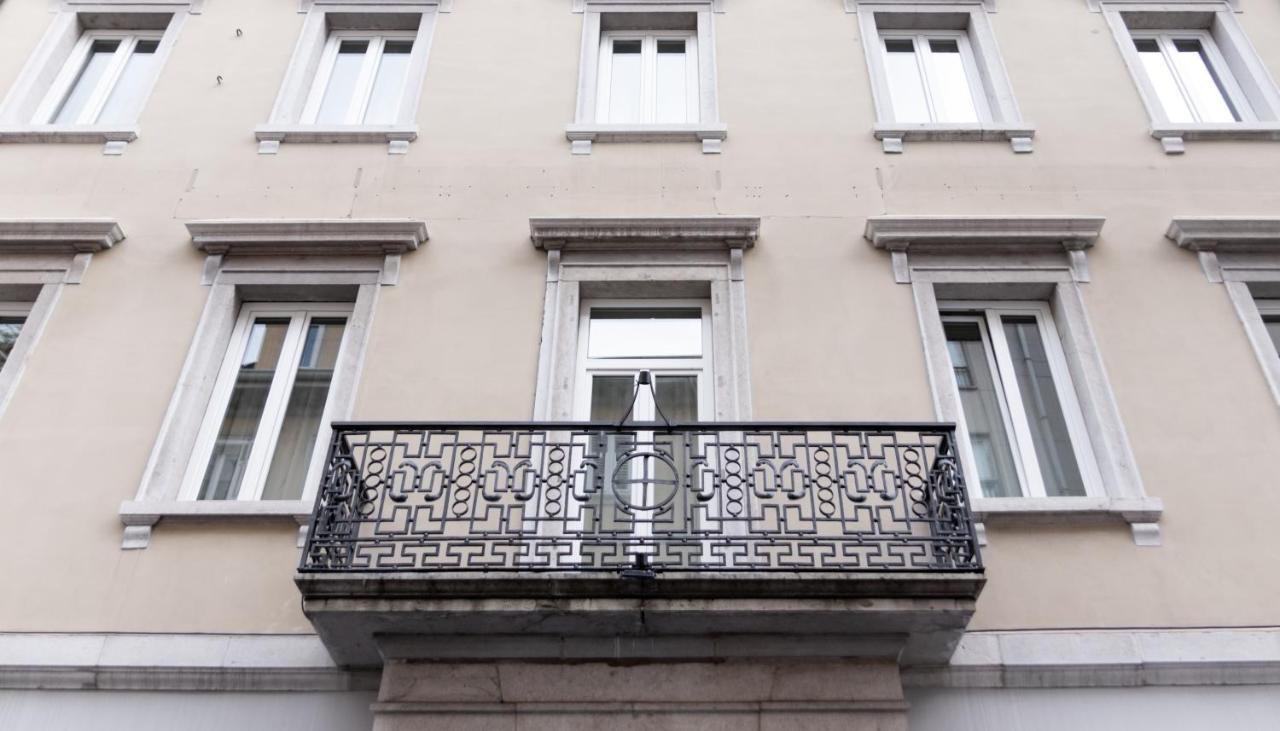 Elisabeth Boutique Rooms Триест Экстерьер фото