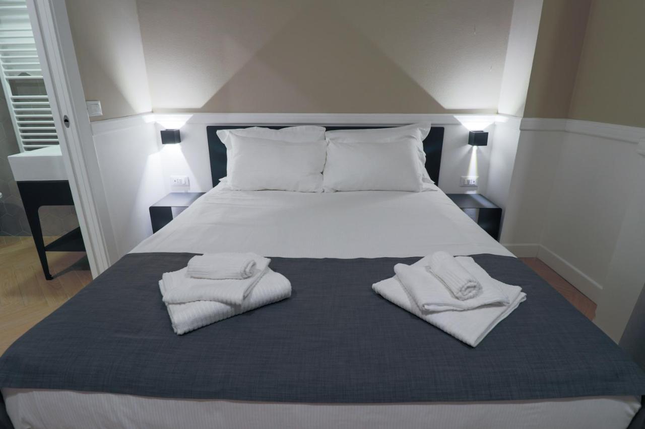 Elisabeth Boutique Rooms Триест Экстерьер фото