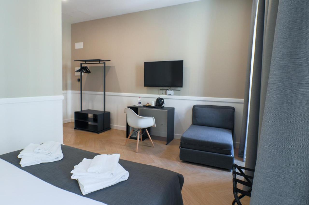 Elisabeth Boutique Rooms Триест Экстерьер фото
